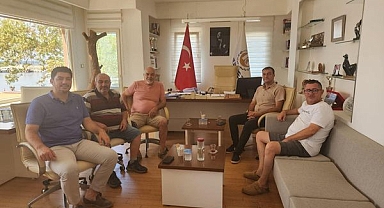 Küçükkuyu Belediyesi'nden turistik işletmelere çöp toplama hizmeti