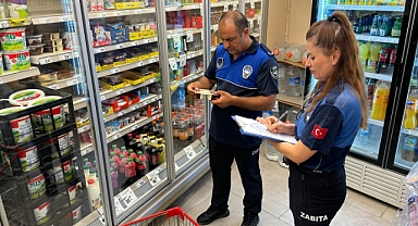 Lapseki'de marketlere denetim