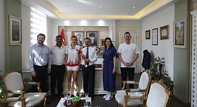 Naz Albayrak'tan Vali Aktaş'a ziyaret
