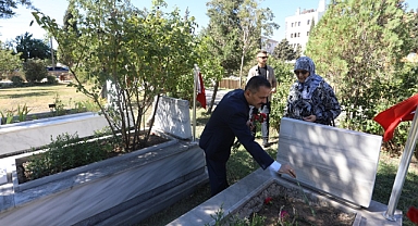 Şehitler, Hastane Bayırı Şehitliğinde anıldı