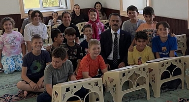 Vali Aktaş'tan Necippaşa Camii Yaz Kur'an kursuna ziyaret