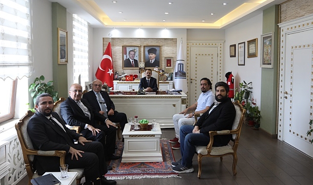Vali Aktaş ziyaretçilerini ağırladı