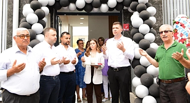 Yüksel, KaleFiz Fizyoterapi ve Sağlıklı Yaşam Merkezi'nin açılışını katldı