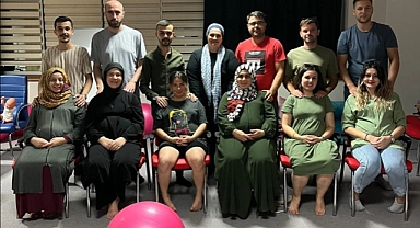 Biga Devlet Hastanesi, Gebe Okulları ile bilinçli ebeveynler yetiştiriyor