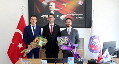 ÇOMÜ'de devir teslim töreni