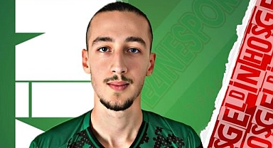 Ezine Spor, santrafor Saruhan Sarı ile anlaştı