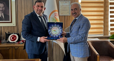 İstanbul Üniversitesi Heyetinden Gökçeada Belediye Başkanı Atalay’a ziyaret