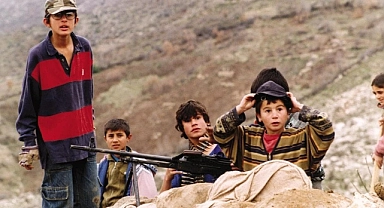 "Kaplumbağalar da Uçar" filmi değerlendirmesi