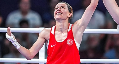 Milli Boksör Hatice Akbaş finale yükseldi