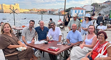 Şule Aydın, Barış Terkoğlu ve Barış Pehlivan Bozcaada Kitap Fuarı’nda söyleşi ve imza günü düzenledi