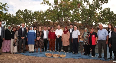 ''3.Geleneksel Antep Fıstığı Hasat Şenliği'' gerçekleşti