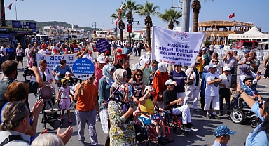 Ayvalık'ta 32. Geleneksel Engelliler Şenliği başladı