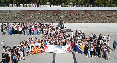 Balkan Şehirleri'nden gelen öğrenciler, Çanakkale'yi keşfetti