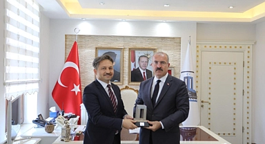 Bekir Çelen’den Vali Toraman’a veda ziyareti