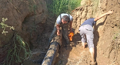 Bozcaada'da su borusu patlağı nedeniyle su kesintisi yaşandı