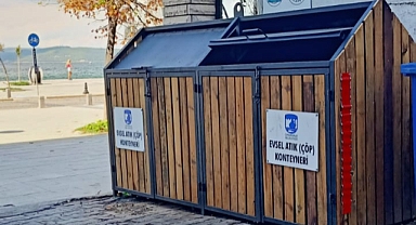 Çanakkale Belediyesi'nden çöp konteynerleri için estetik çözüm