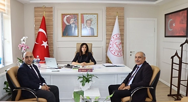 Çanakkale Gümrük Müdürü ve İl Ticaret Müdürü'nden Mine Hayta'ya ziyaret
