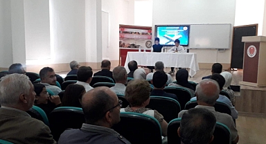 Çanakkale İl Müftüsü Mustafa Bilgiç, Gelibolu’da konferansa katıldı