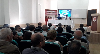 Çanakkale İl Müftüsü Mustafa Bilgiç, Gelibolu’da konferansa katıldı