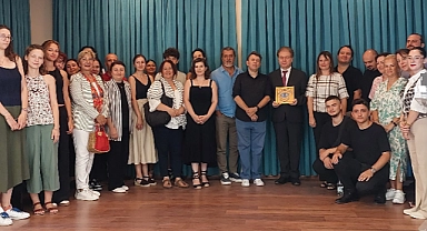 ''Cihat Aşkın Sahnesi'' açıldı