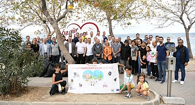 Kepez Belediyesi'nden Dünya Temizlik Günü'nde sahil temizliği etkinliği