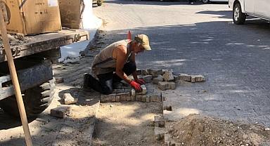 Küçükkuyu'da yoğun temizlik ve bakım çalışması