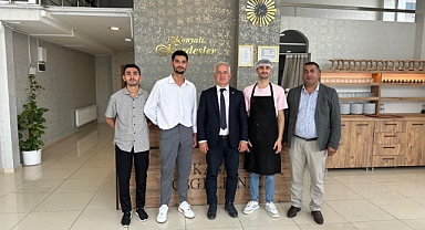 Milletvekili Güneşhan’dan Konyalı Kardeşler Et Lokantası’na ziyaret