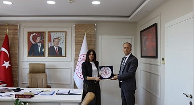 Müdür Kalkan'dan Millî Eğitim Müdürü Mine Hayta'ya ziyaret