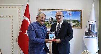 Ömer Toraman’a bir dizi ziyaret