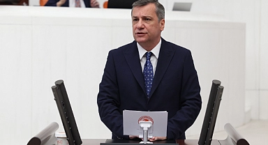 Özgür Ceylan: ‘’Bir tek kalyon mu kazandı?’’
