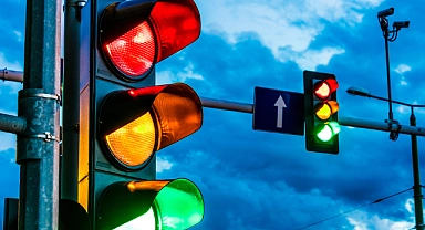 Trafik ışıklarının buluşu ve renk ayrımı