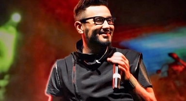 Ünlü Şarkıcı Metin Arolat, Kadıköy’de hayatını kaybetti