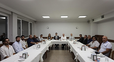 Vali Toraman, Arkeolojik Kazı Heyeti başkanlarıyla bir arada