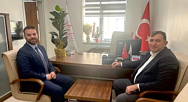Başkan Atalay’dan Gökçeada Devlet Hastanesi başhekimine ziyaret