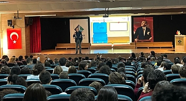 Çanakkale Koleji’nde AFAD farkındalık semineri düzenlendi