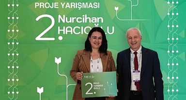 ÇOMÜ'ye büyük onur: Prof. Dr. Nurcihan Hacıoğlu Doğru'ya ikincilik ödülü