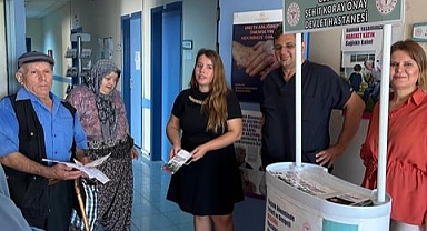 Gelibolu'da Yaşlılar Haftası kapsamında stant kuruldu