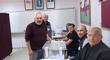 Gökçeada'da çifte vatandaşlar sandık başına gitti