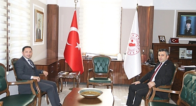 Kaymakam Bütün'den Kaymakam Kayabaşı'ya ziyaret