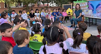Küçükkuyu'da 4 Ekim Hayvanları Koruma Günü etkinliği