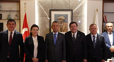 Pehlivan: ‘’Aklın, bilimin, özgürlüğün, demokrasinin şarkılarını birlikte söyleyeceğiz’’