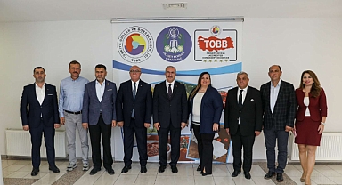Vali Toraman’dan Çanakkale Ticaret Borsası’na ziyaret