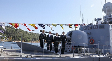 Vali Toraman'dan TCG Gurbet hücumbotuna ziyaret