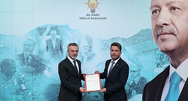 AK Parti Lapseki İlçe Başkanlığına Ahmet Evran atandı