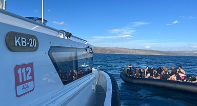 Ayvacık açıklarında 26 düzensiz göçmen yakalandı