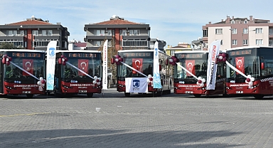 Çanakkale Belediyesi'ne beş yeni otobüs