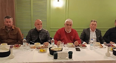 Çanakkalespor’da çifte doğum günü kutlaması
