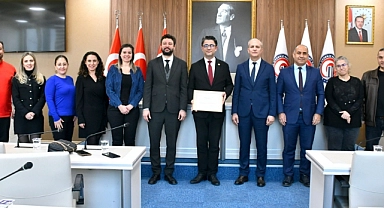 ÇOMÜ, beslenme dostu ve fiziksel aktiviteyi destekleyen işyeri sertifikası aldı