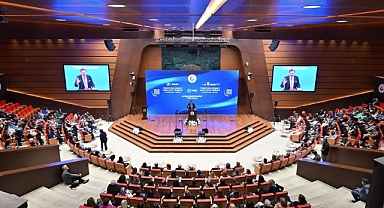 ÇTSO Kadın Meclis Üyeleri Türkiye’nin Girişimci Kadın Gücü Yarışması Ödül Töreninde