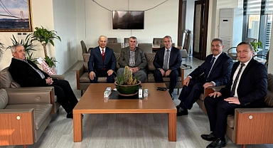 Ersümer ve beraberindeki heyet, Başkan Öztürk'ü ziyaret etti